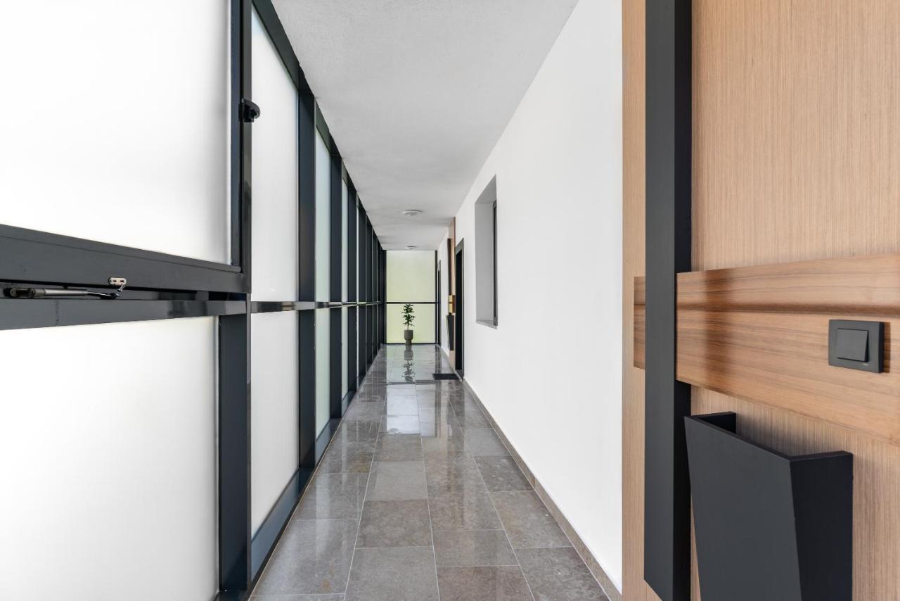Vista Seaview Apartment สเวติ สเตฟาน ภายนอก รูปภาพ