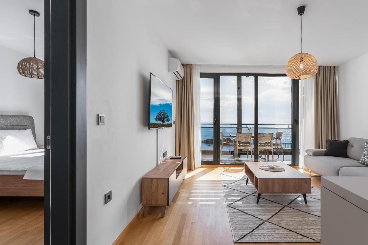 Vista Seaview Apartment สเวติ สเตฟาน ภายนอก รูปภาพ