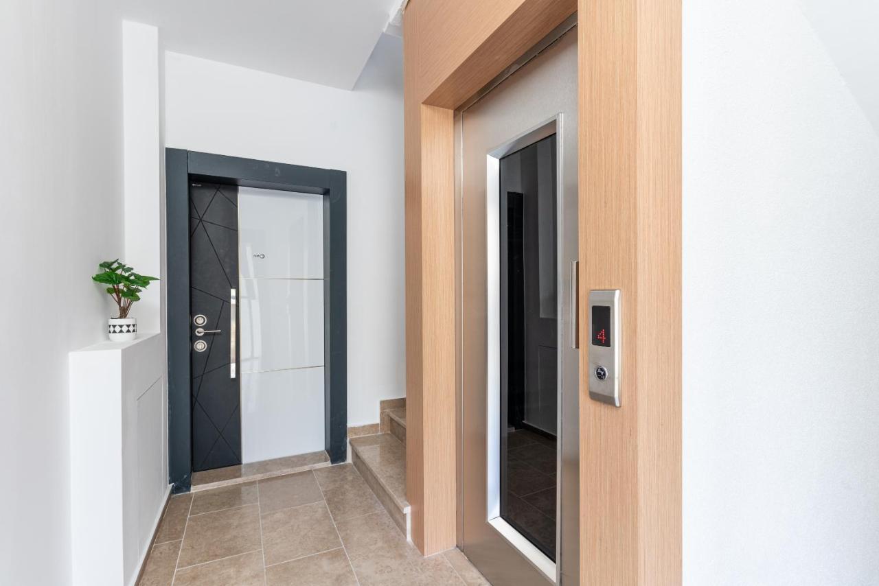 Vista Seaview Apartment สเวติ สเตฟาน ภายนอก รูปภาพ