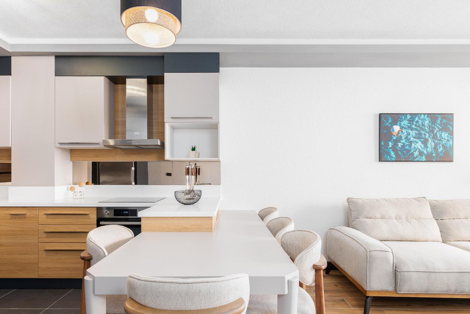 Vista Seaview Apartment สเวติ สเตฟาน ภายนอก รูปภาพ